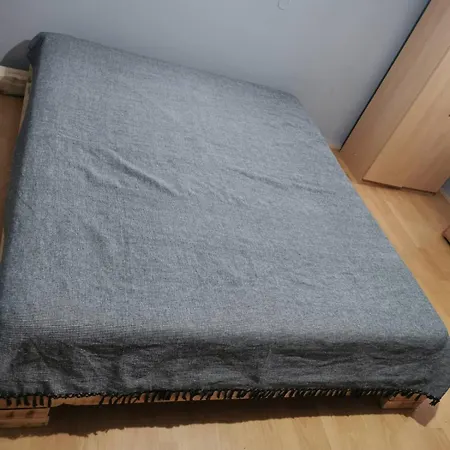 Apartman House Official Ni